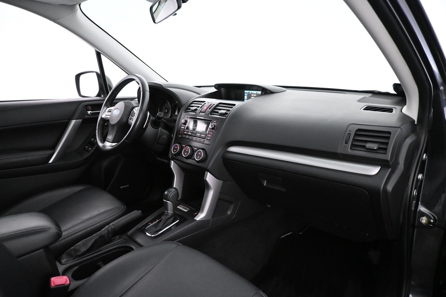 Subaru Forester vaihtoauto