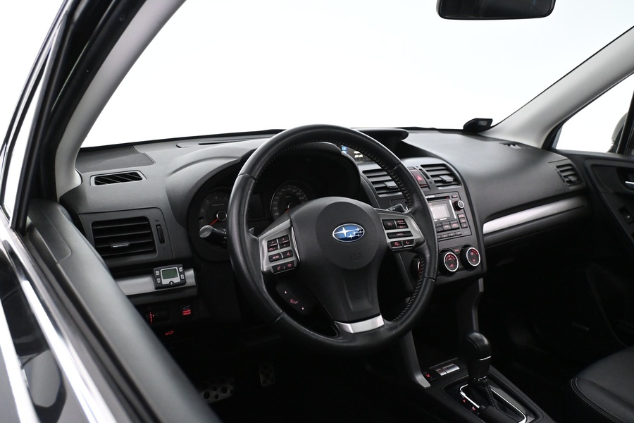 Subaru Forester vaihtoauto