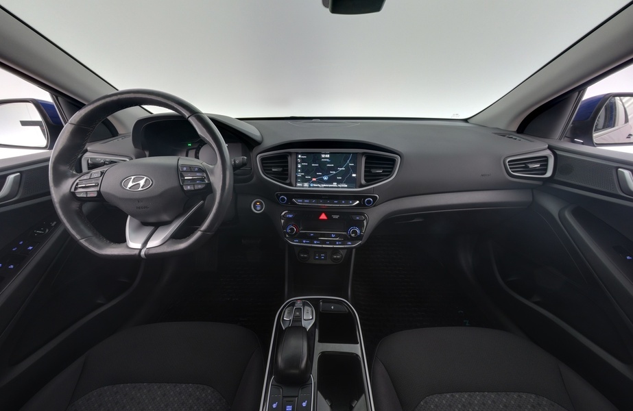 Hyundai IONIQ electric vaihtoauto