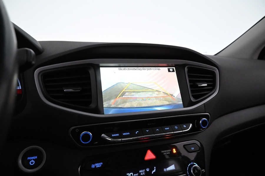 Hyundai IONIQ electric vaihtoauto