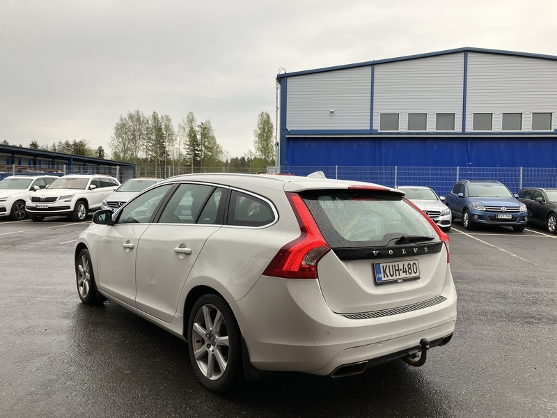 Volvo V60 vaihtoauto