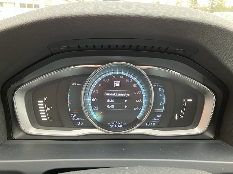 Volvo V60 vaihtoauto