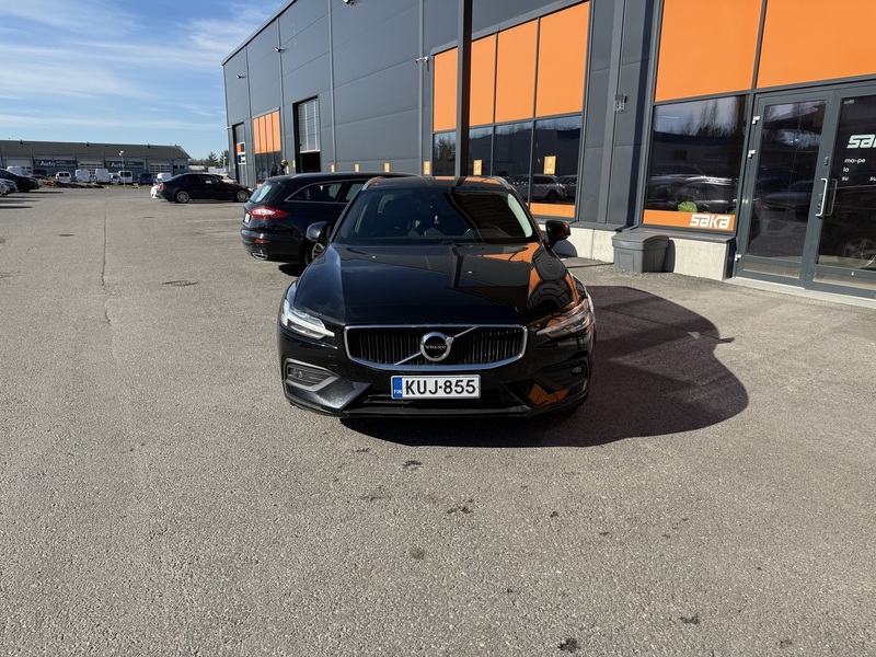 Volvo V60 vaihtoauto