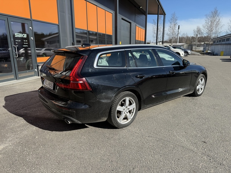Volvo V60 vaihtoauto