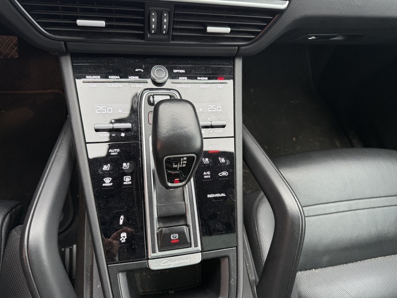 Porsche Cayenne vaihtoauto