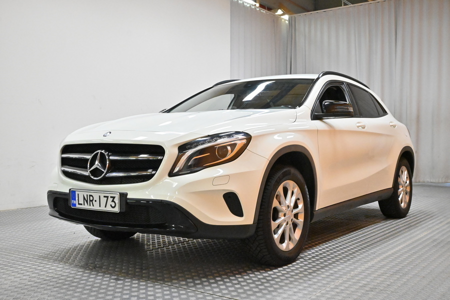 Mercedes-Benz GLA vaihtoauto