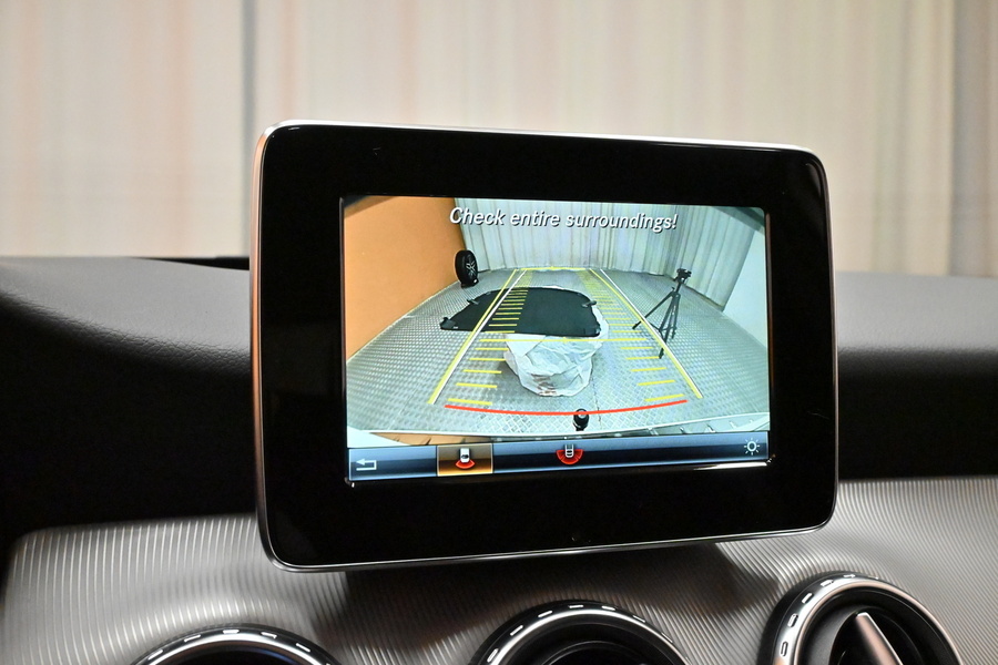 Mercedes-Benz GLA vaihtoauto