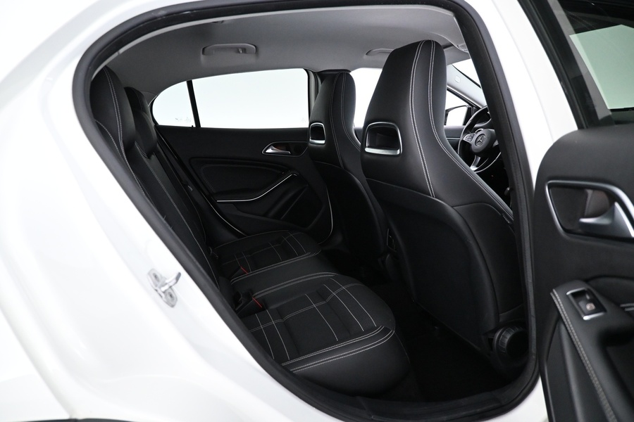 Mercedes-Benz GLA vaihtoauto