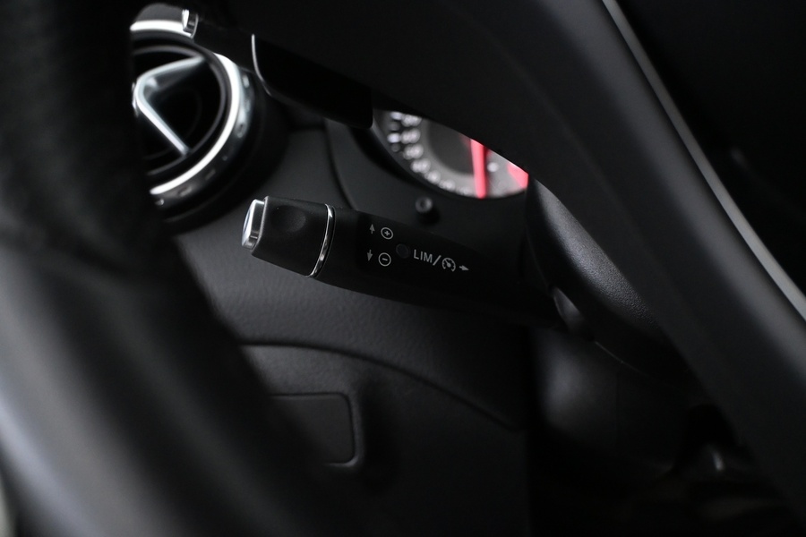 Mercedes-Benz GLA vaihtoauto