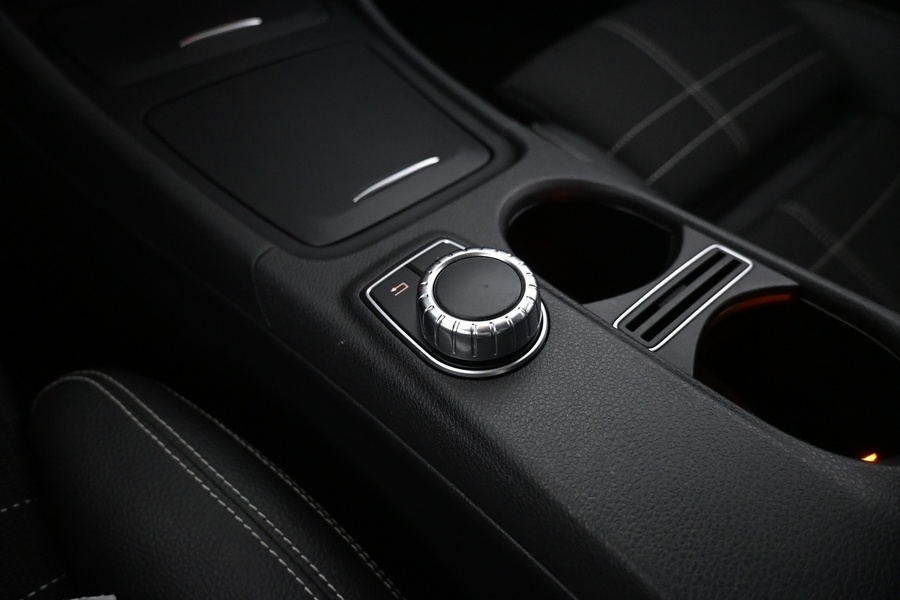 Mercedes-Benz GLA vaihtoauto