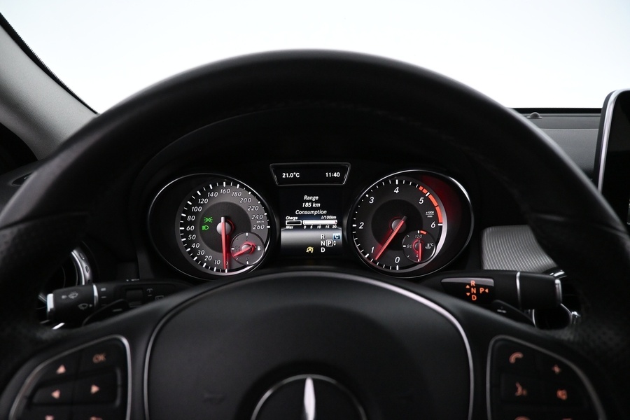 Mercedes-Benz GLA vaihtoauto