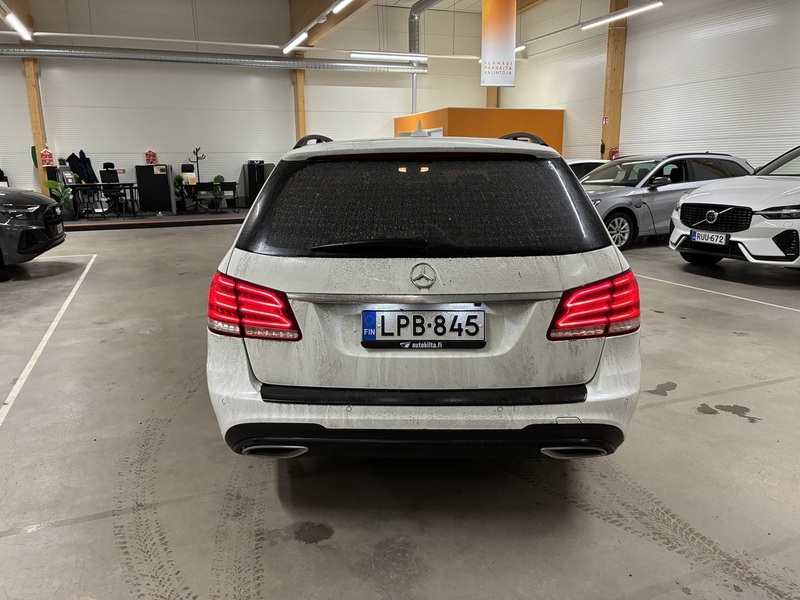 Mercedes-Benz E vaihtoauto