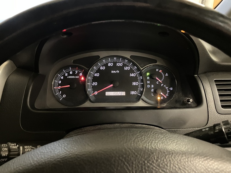 Toyota Alphard vaihtoauto