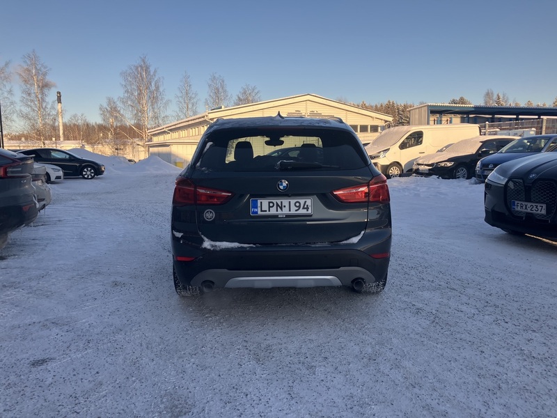 BMW X1 vaihtoauto