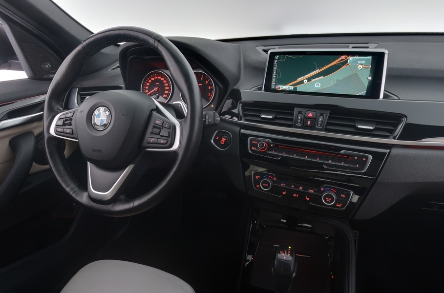 BMW X1 vaihtoauto