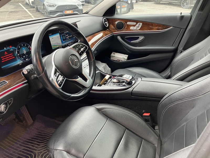 Mercedes-Benz E vaihtoauto