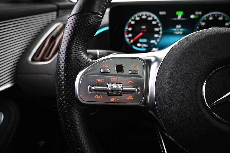 Mercedes-Benz EQC vaihtoauto