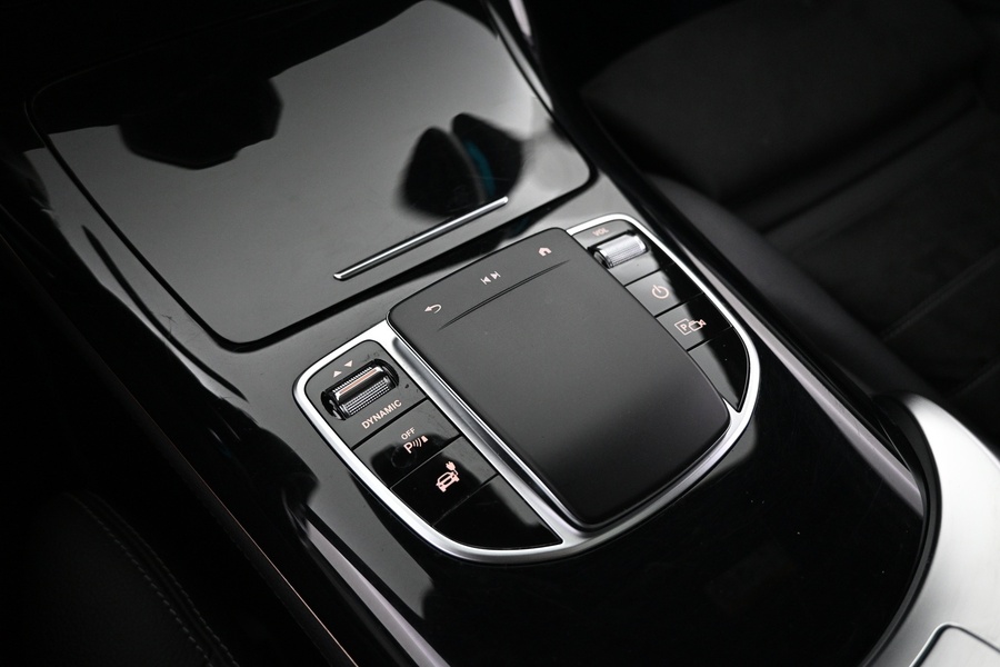 Mercedes-Benz EQC vaihtoauto