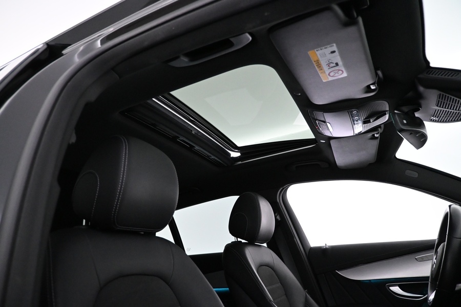 Mercedes-Benz EQC vaihtoauto