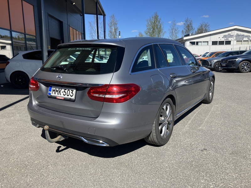 Mercedes-Benz C vaihtoauto