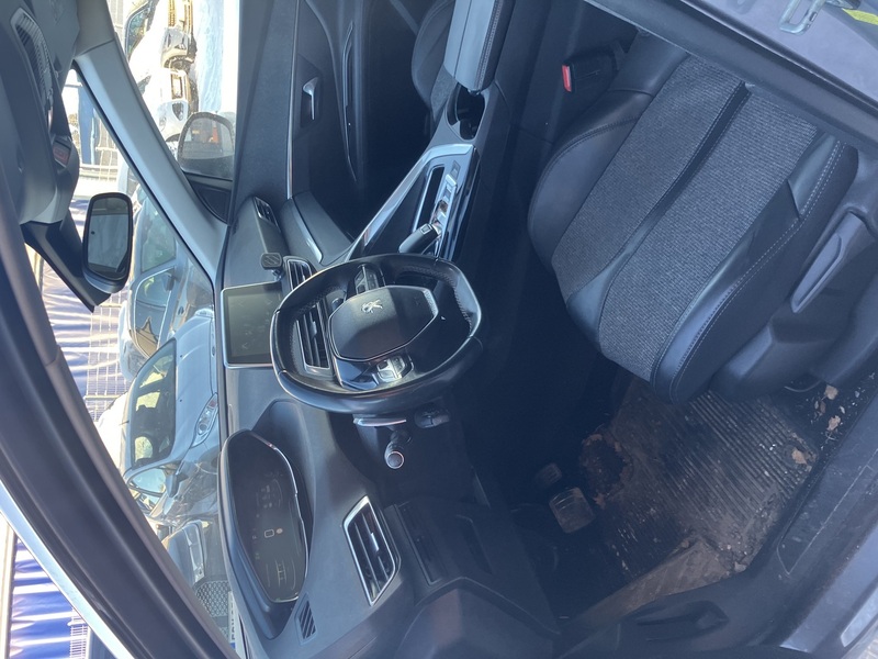 Peugeot 3008 vaihtoauto