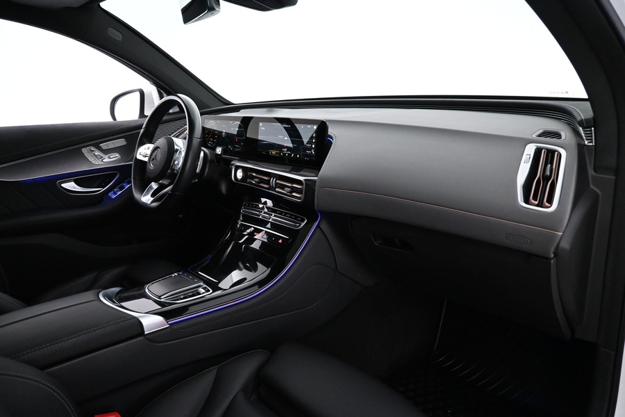 Mercedes-Benz EQC vaihtoauto