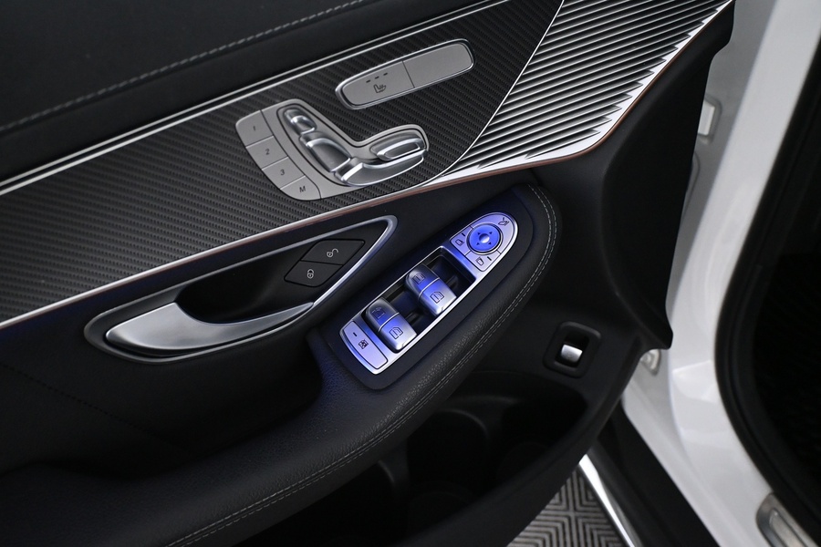 Mercedes-Benz EQC vaihtoauto