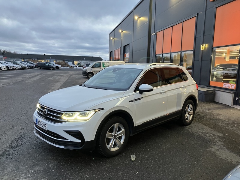 Volkswagen Tiguan vaihtoauto