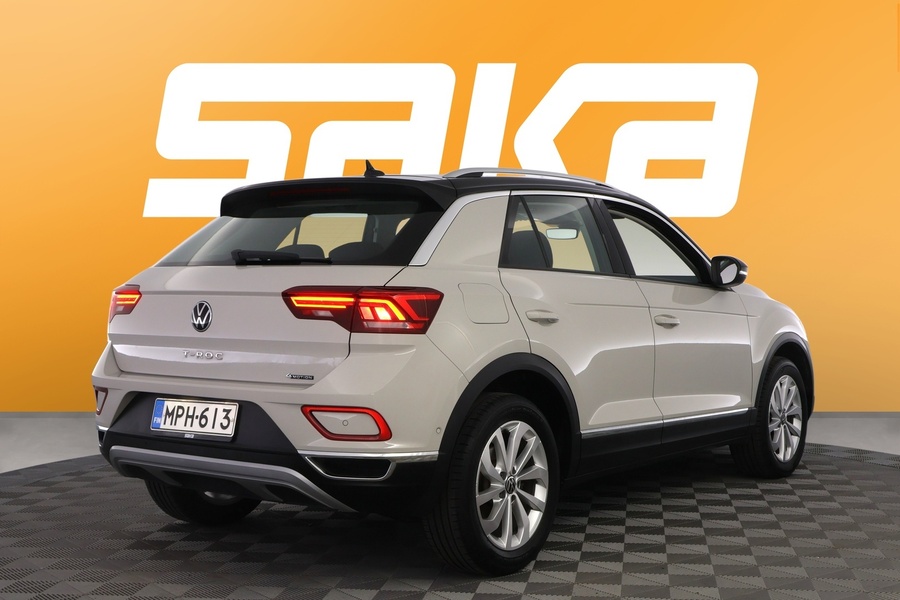 Volkswagen T-Roc vaihtoauto