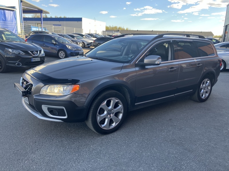 Volvo XC70 vaihtoauto