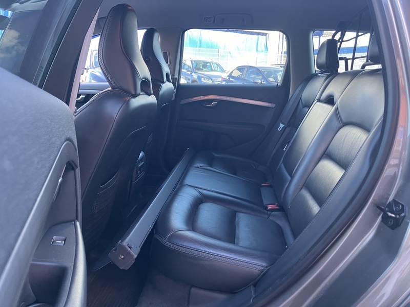 Volvo XC70 vaihtoauto
