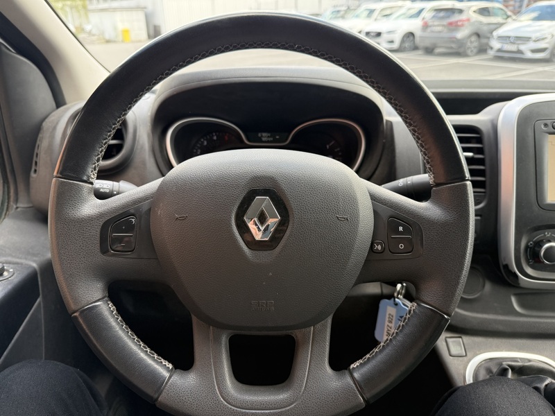Renault Trafic vaihtoauto