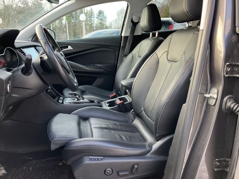 Opel Grandland X vaihtoauto