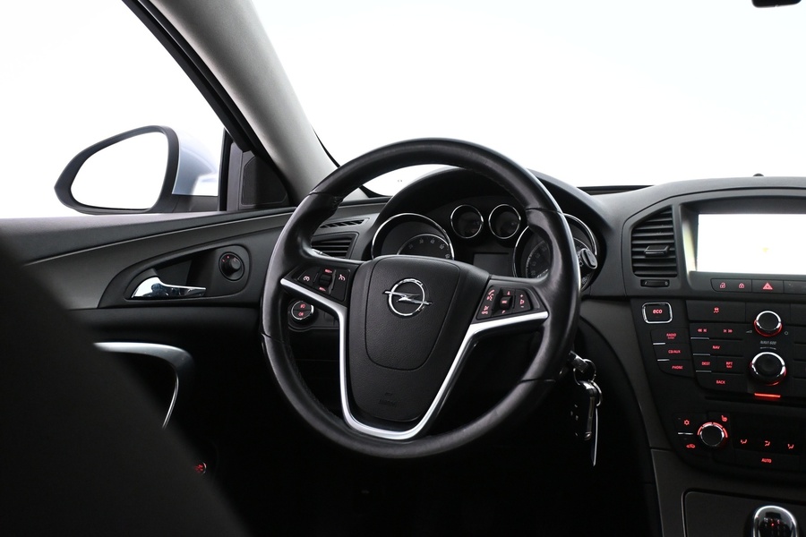 Opel Insignia vaihtoauto