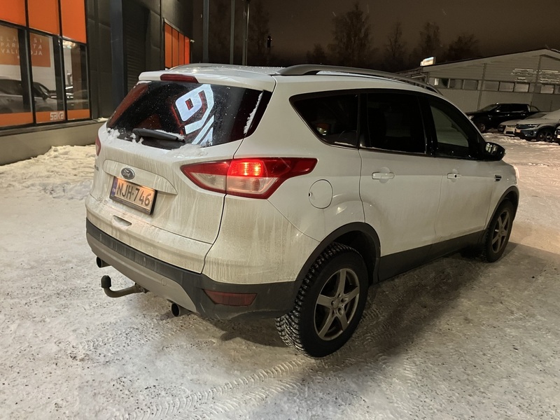 Ford Kuga vaihtoauto