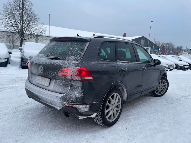 Volkswagen Touareg vaihtoauto