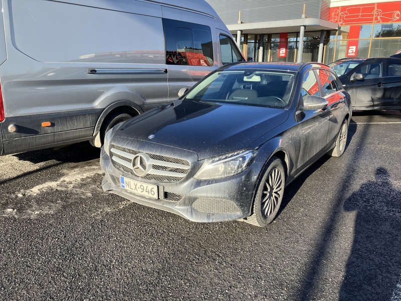 Mercedes-Benz C vaihtoauto