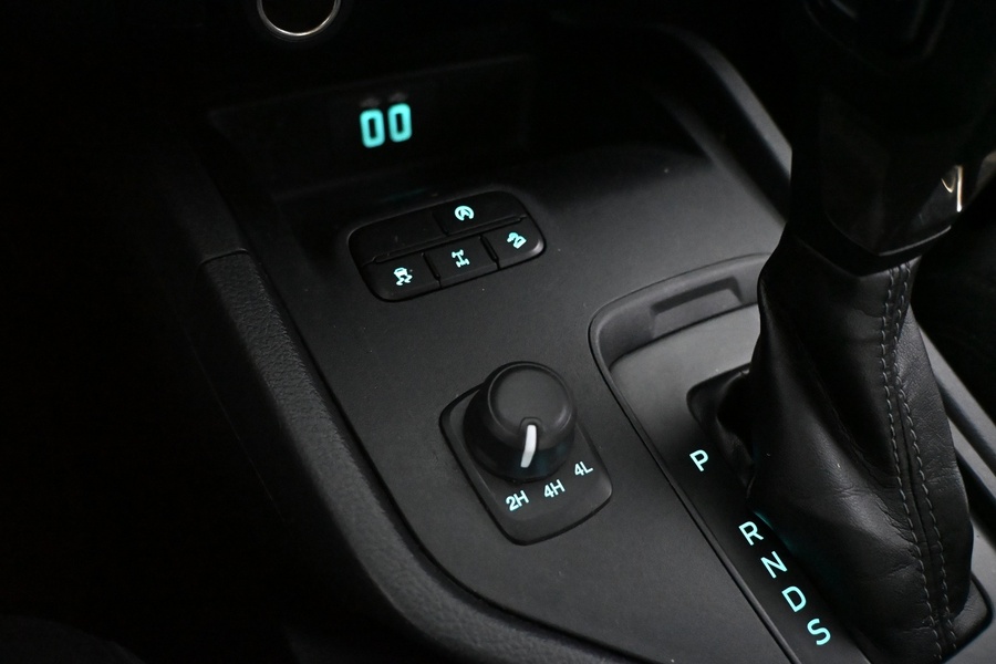 Ford Ranger vaihtoauto