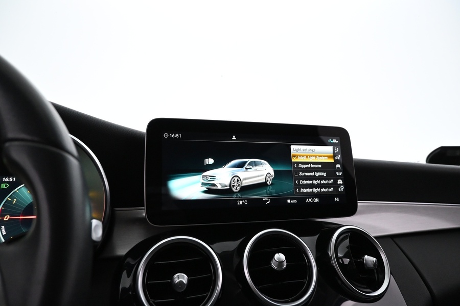 Mercedes-Benz C vaihtoauto