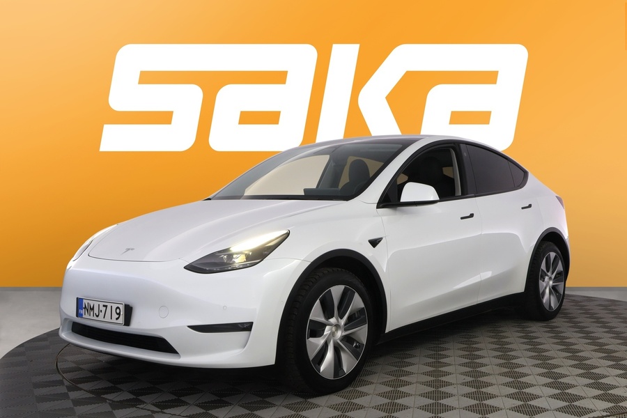 Tesla Model Y vaihtoauto