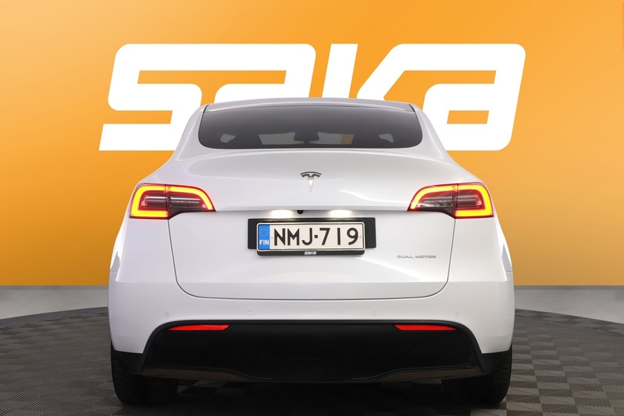 Tesla Model Y vaihtoauto