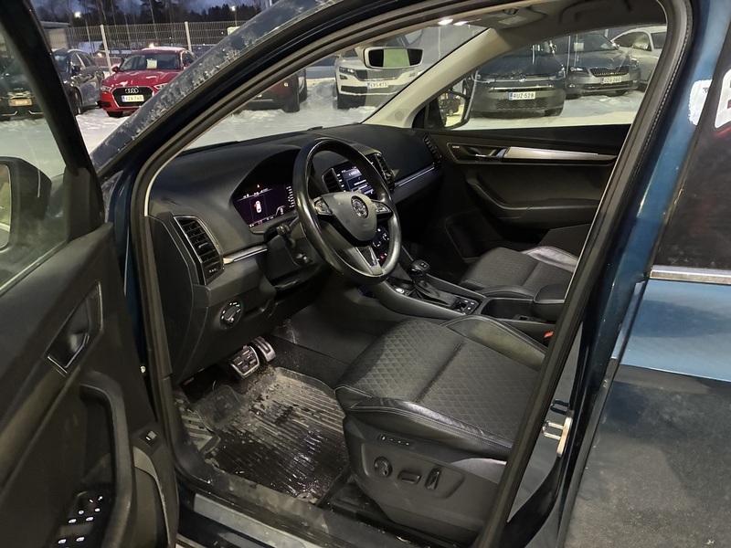 Skoda Karoq vaihtoauto