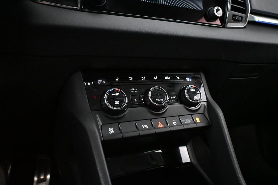 Skoda Karoq vaihtoauto