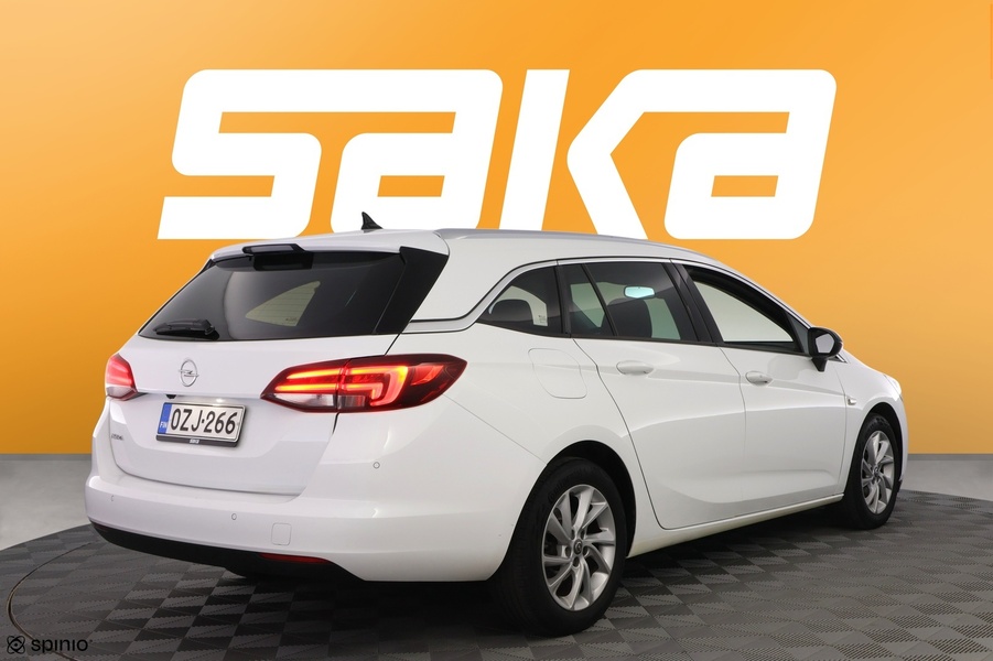 Opel Astra vaihtoauto