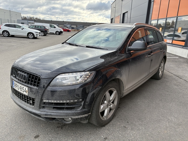 Audi Q7 vaihtoauto