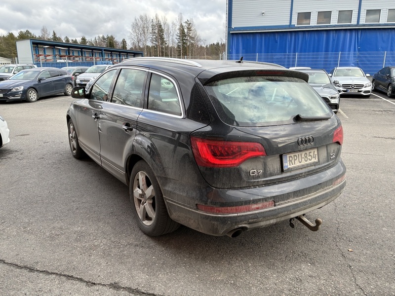 Audi Q7 vaihtoauto