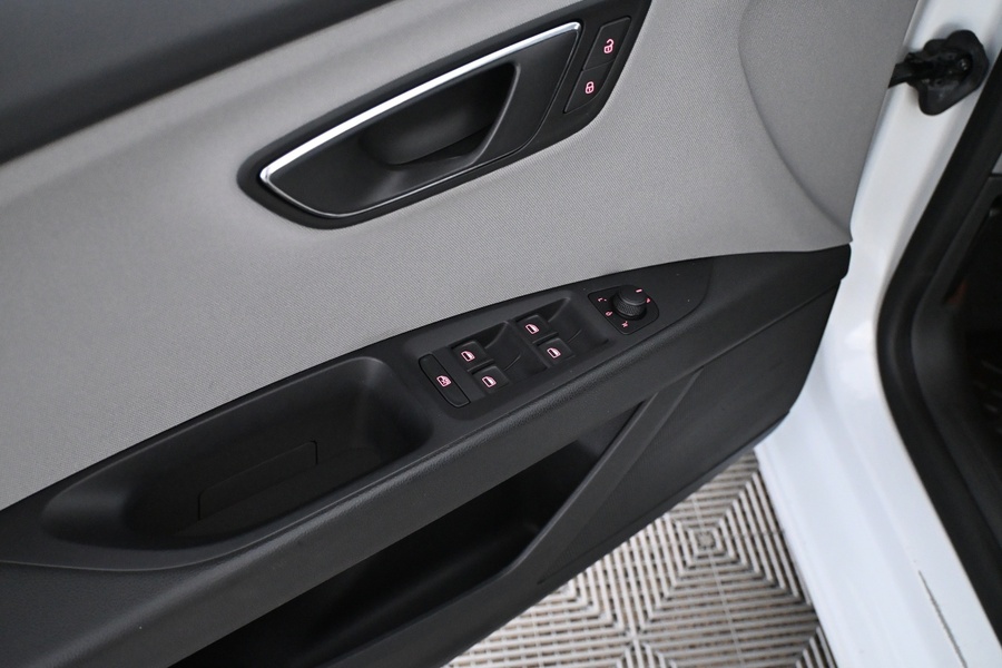 SEAT Leon vaihtoauto