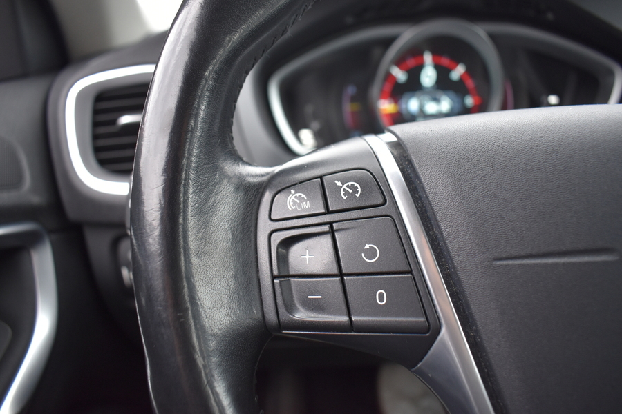 Volvo V40 vaihtoauto