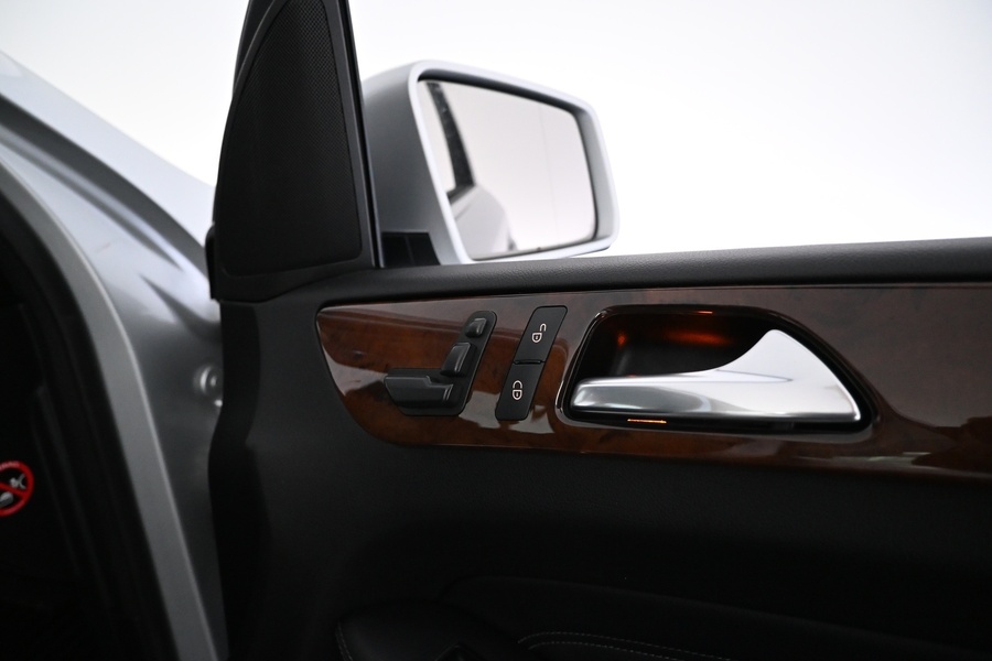 Mercedes-Benz ML vaihtoauto