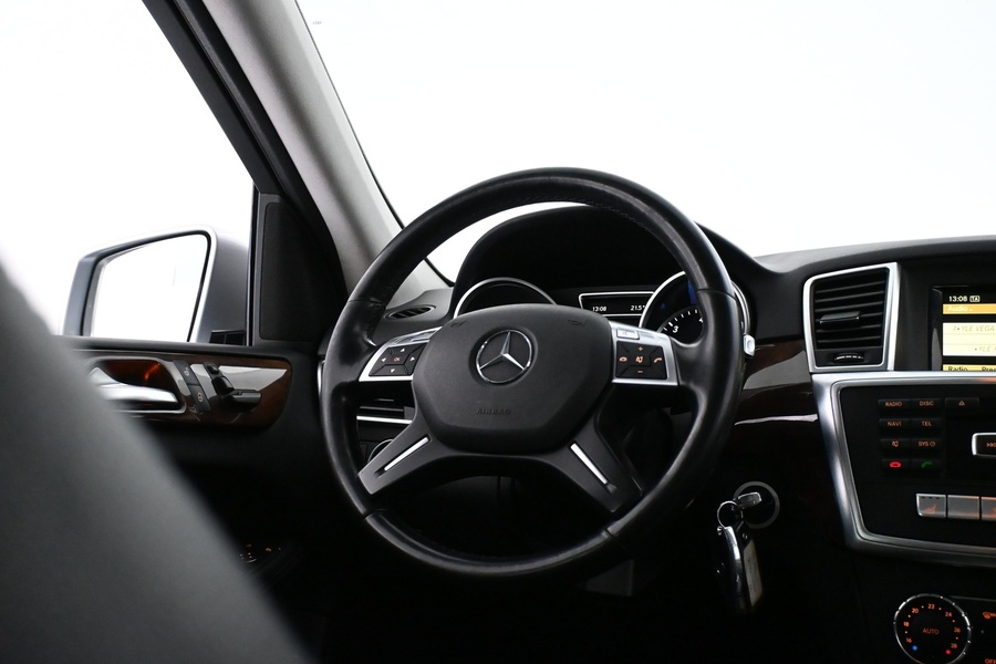 Mercedes-Benz ML vaihtoauto